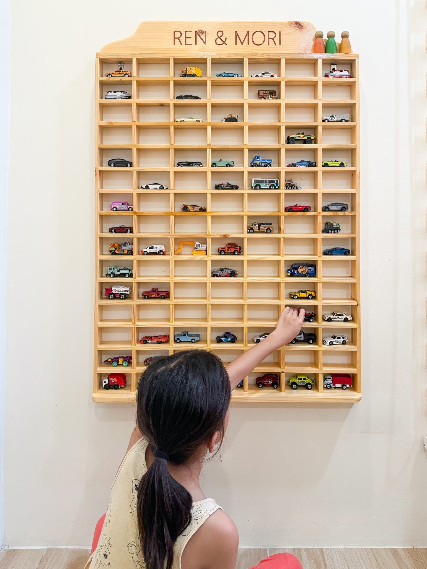 Car Garage Display Shelf
