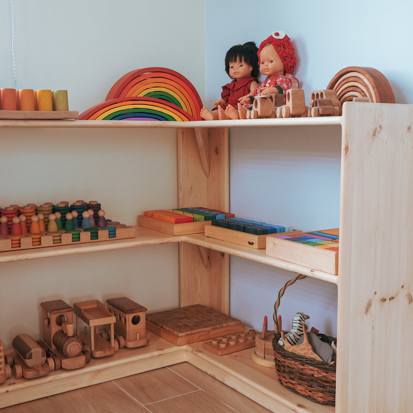 L-shaped Open Shelf